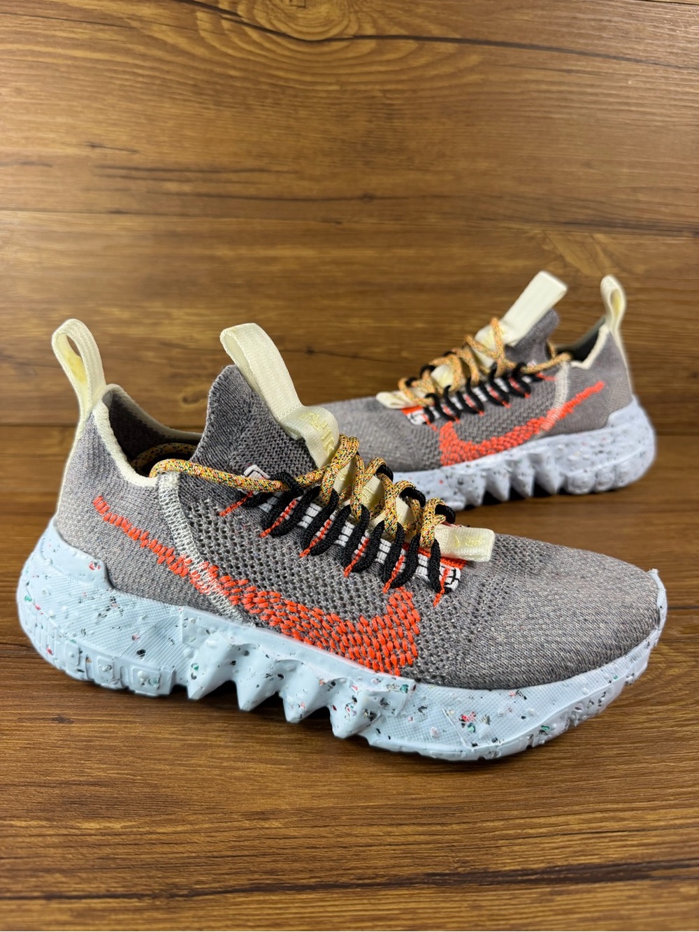 Nike Space Hippie 01 US Gray Athletic Sneakers Kids Size 4Y Shoes